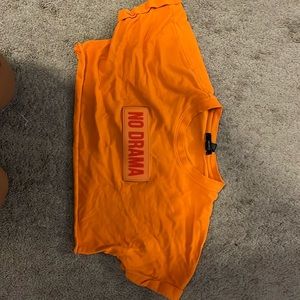 Cropped orange t shirt from forever 21, size: small